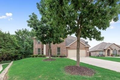 1300 Bellingham Cir, Glenn Heights, TX 75154 photo
