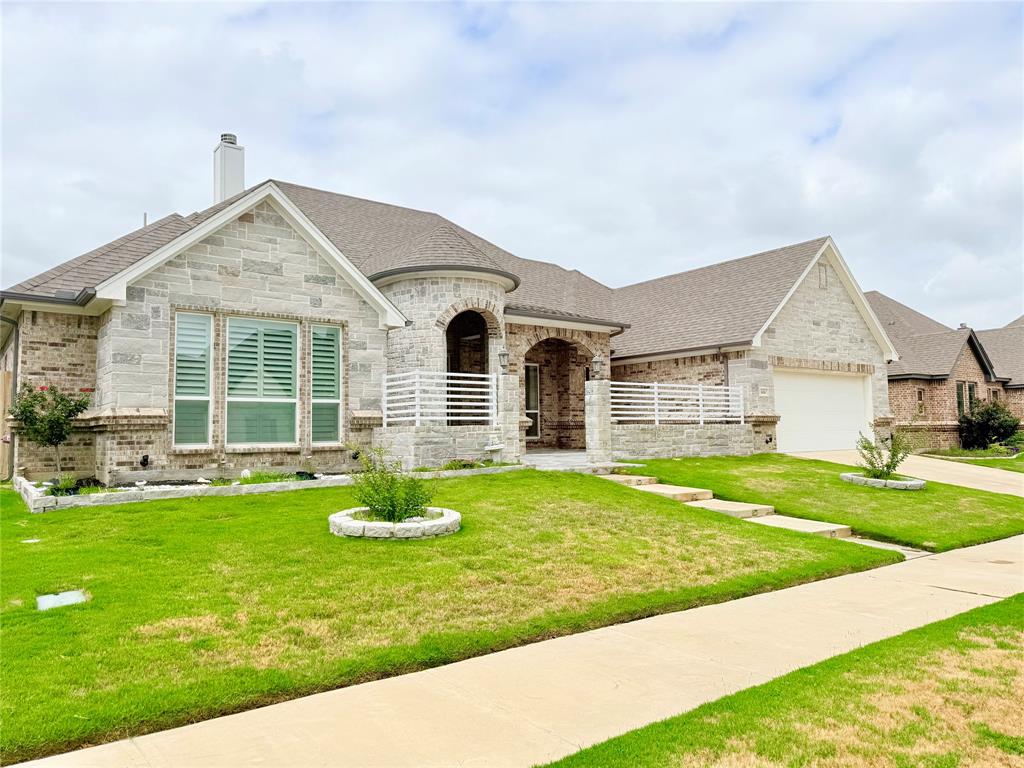 1424 Silent Spring Dr, Fort Worth, TX 76052 photo
