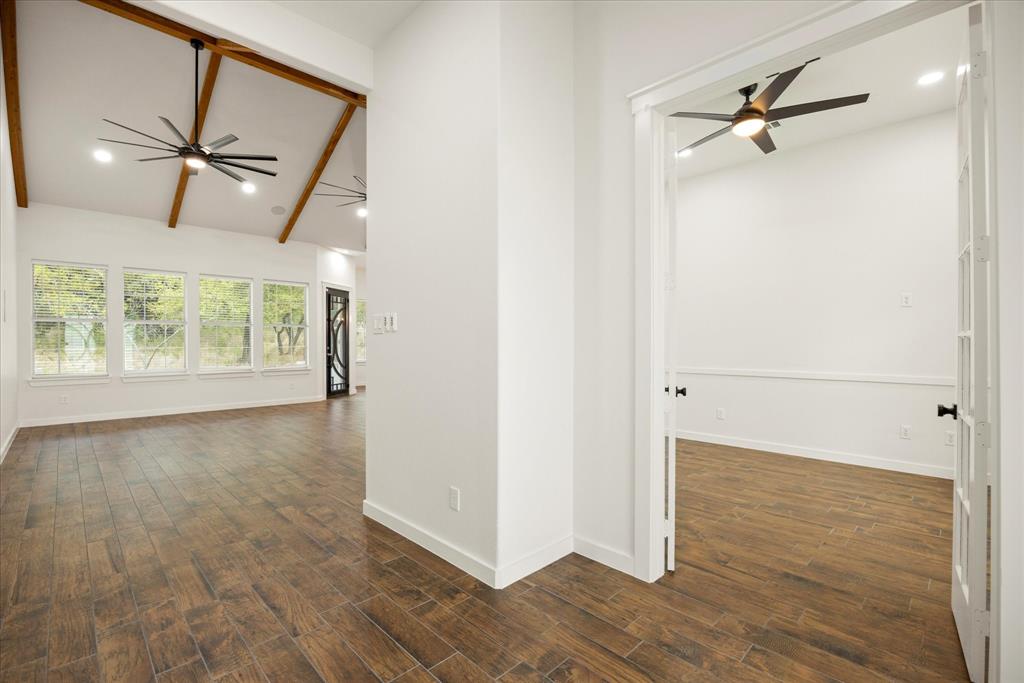 2902 Davis Rd, Granbury, TX 76049 photo