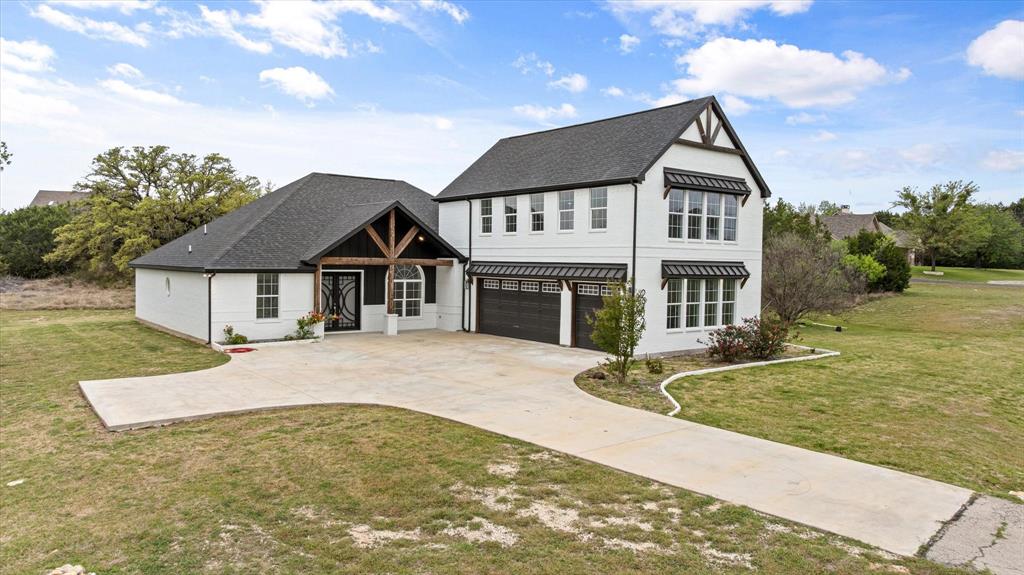 2902 Davis Rd, Granbury, TX 76049