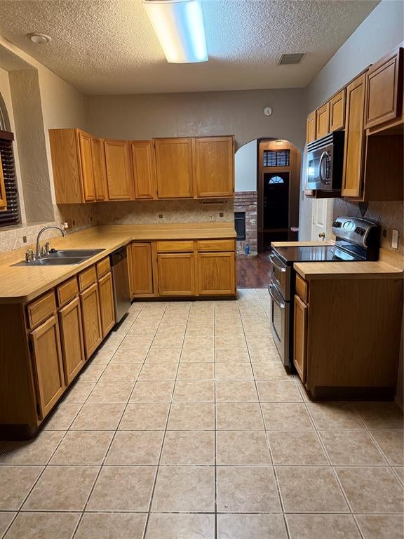 542 Chancellorsville Dr, Mesquite, TX 75149 photo