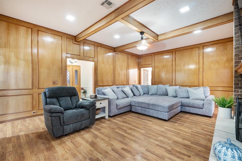 4145 Sleepy Hollow, Reno, TX 75462 photo