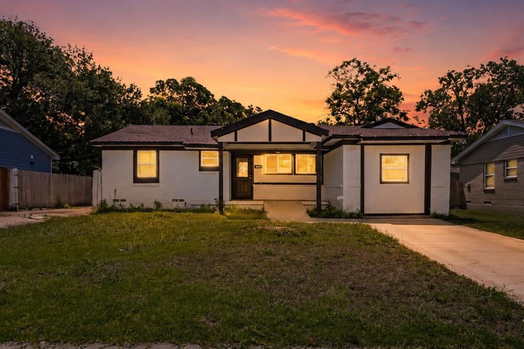 1706 Summit St, Mesquite, TX 75149