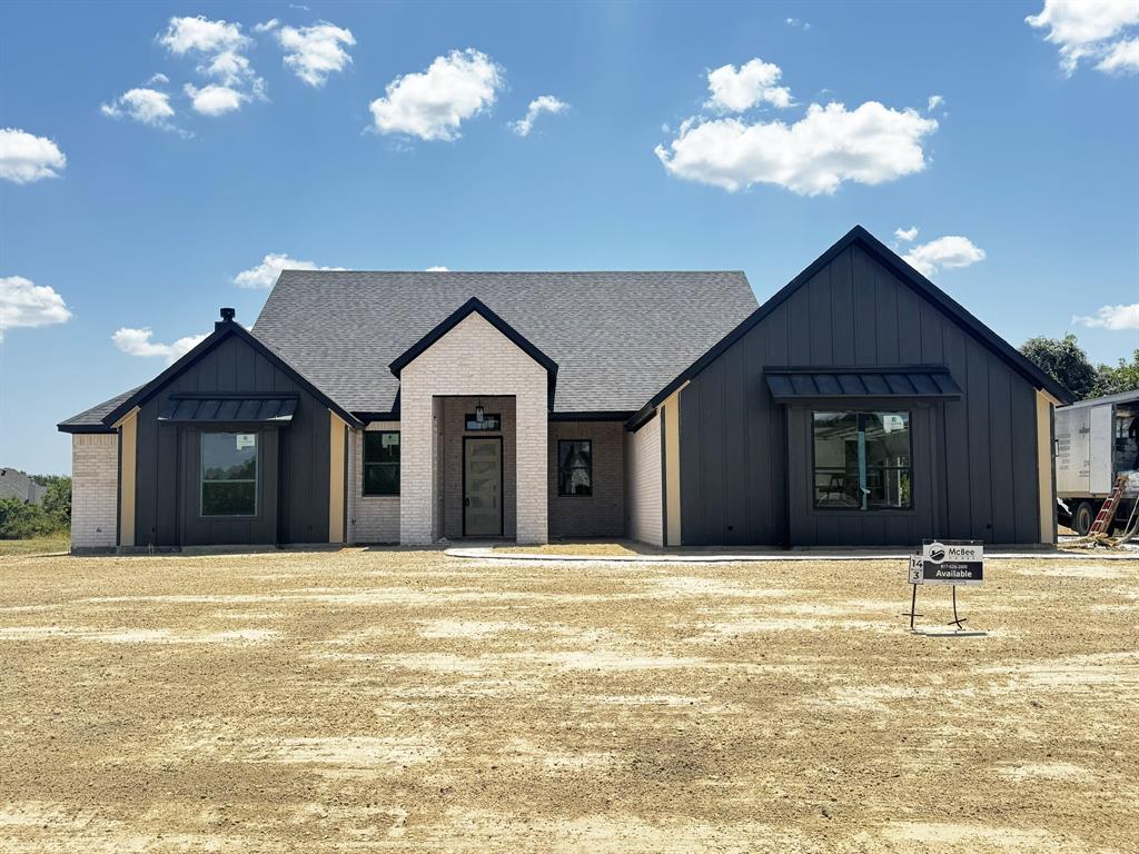 1102 Silver Sage Trl, Weatherford, TX 76085