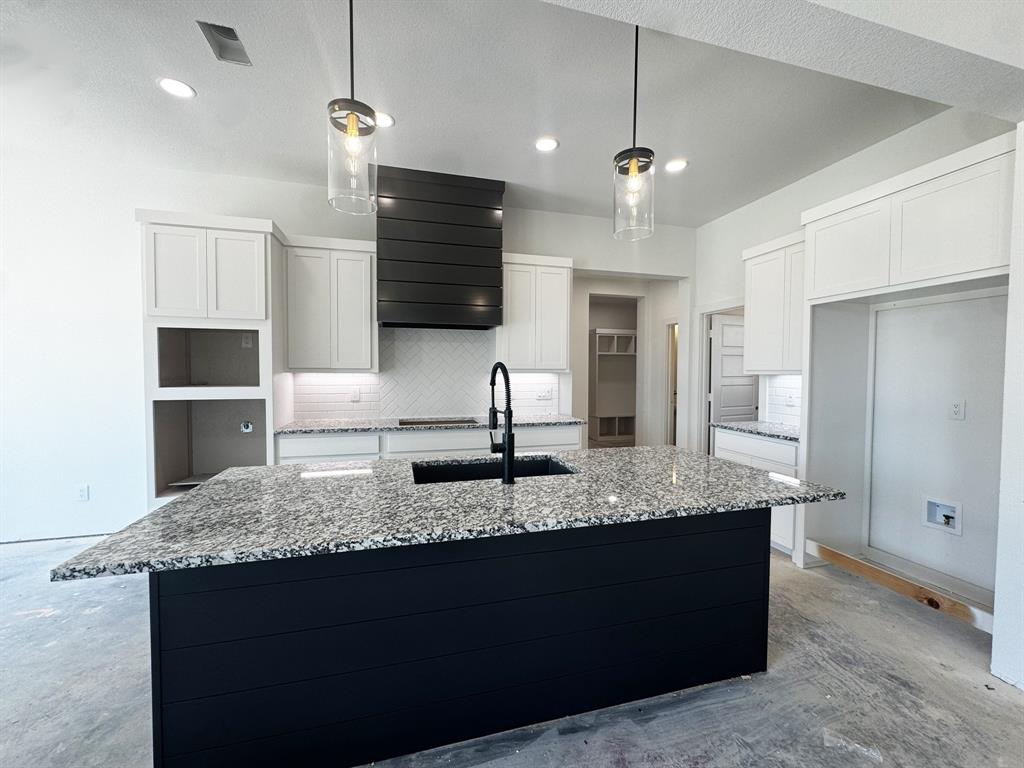 1102 Silver Sage Trl, Weatherford, TX 76085 photo