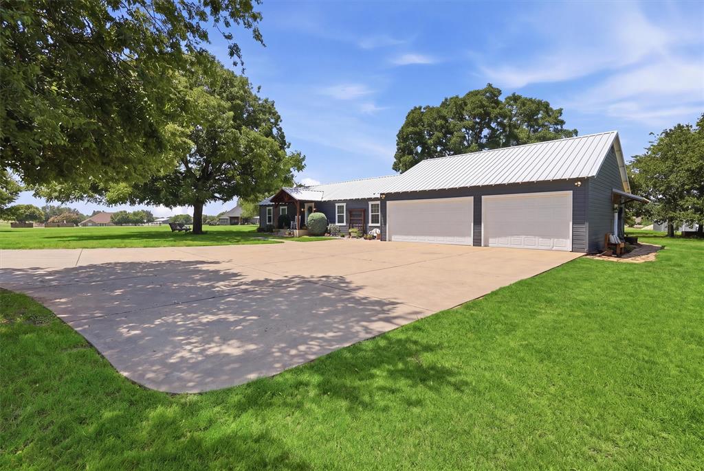 1313 Porter Ct, Granbury, TX 76048 photo