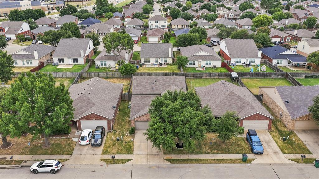 9000 King Ranch Dr, Cross Roads, TX 76227 photo