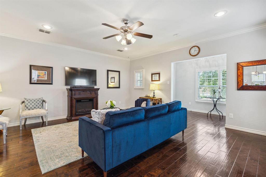 3705 Byers Ave, Fort Worth, TX 76107 photo