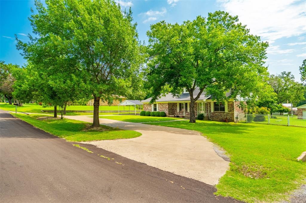 210 Yucca Dr, Weatherford, TX 76087 photo