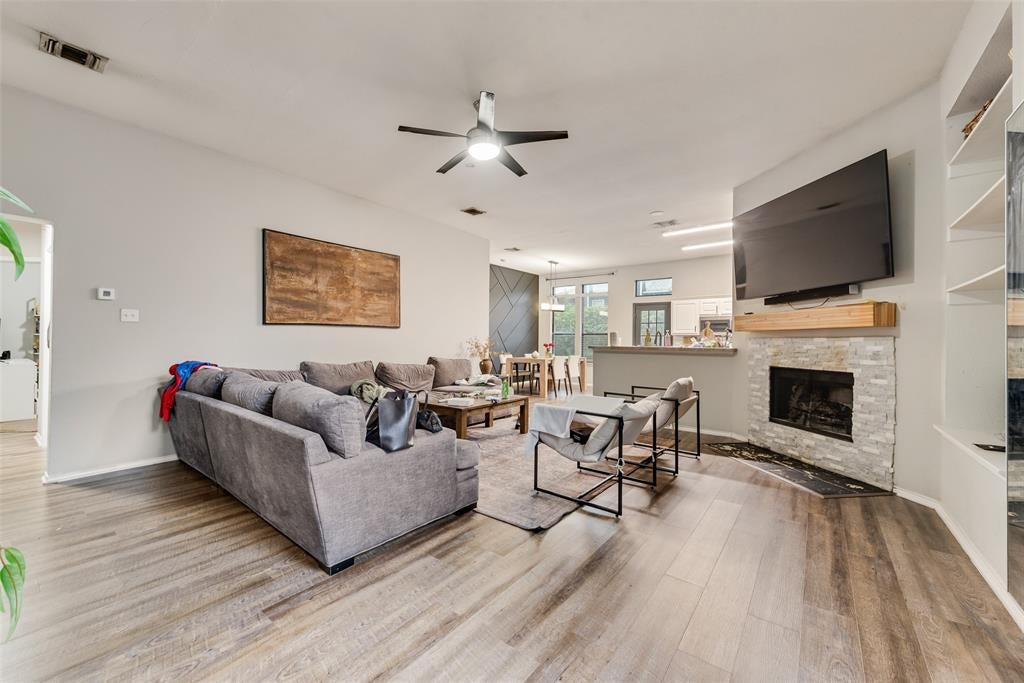 8169 Royal Terrace Ln, Fort Worth, TX 76120 photo