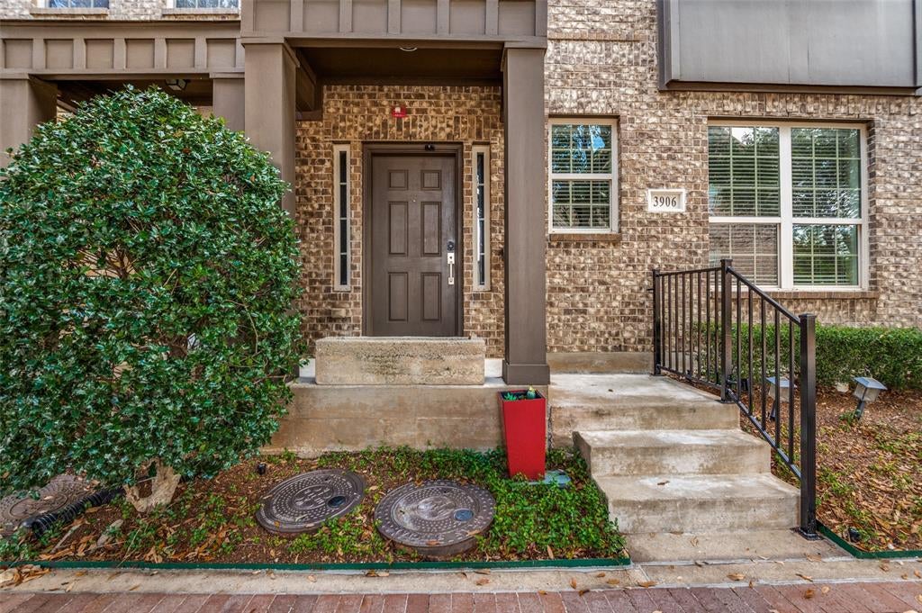 3906 Asbury Ln, Addison, TX 75001 photo