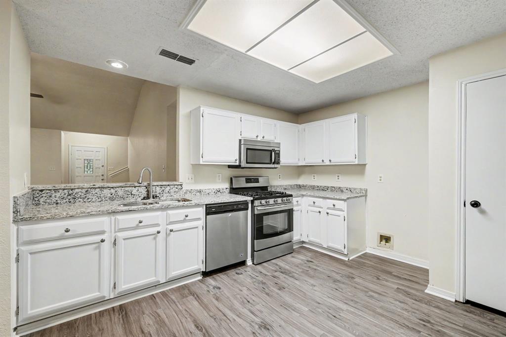 1046 Colony St, Flower Mound, TX 75028 photo