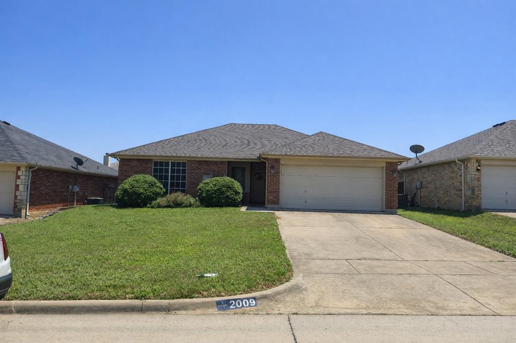 2009 Wahoo Dr, Mansfield, TX 76063 photo