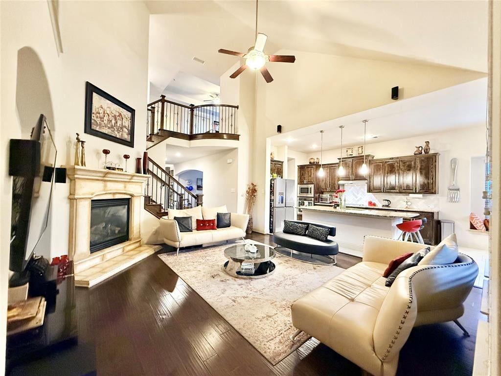 220 Rolling Fork Bnd, Irving, TX 75039