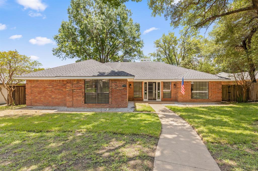 1202 Fawn Ridge Dr, Duncanville, TX 75137