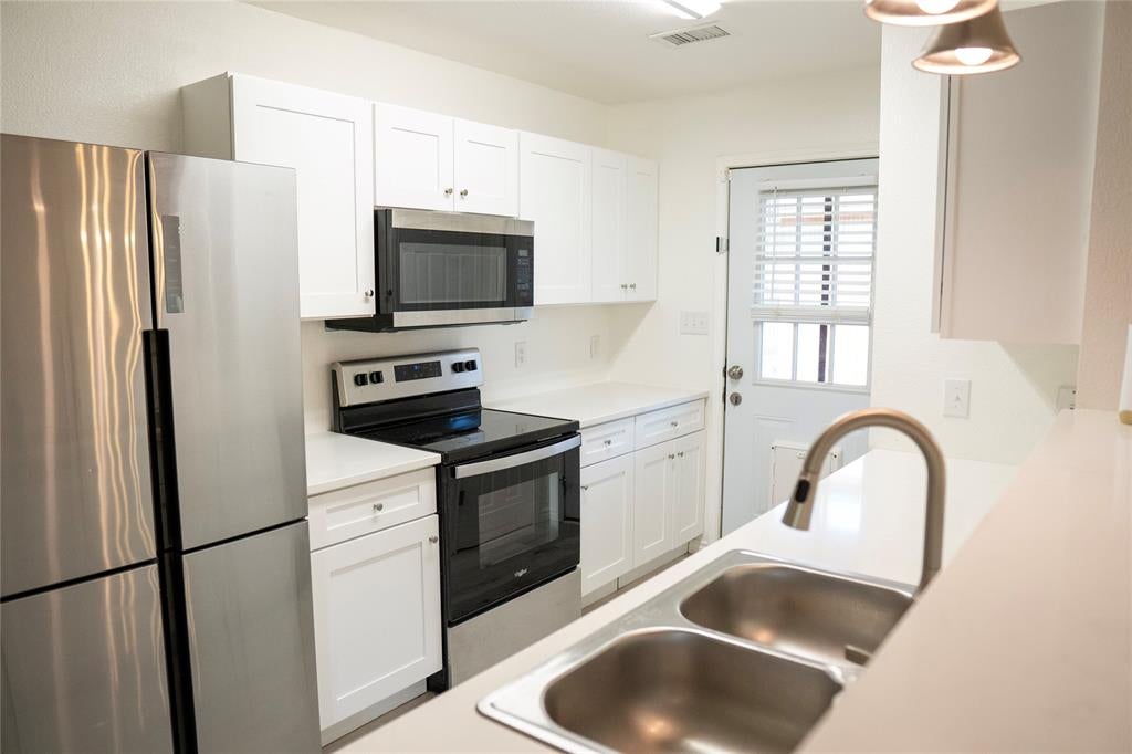 300 S Cottonbelt Ave #3 A, Wylie, TX 75098 photo