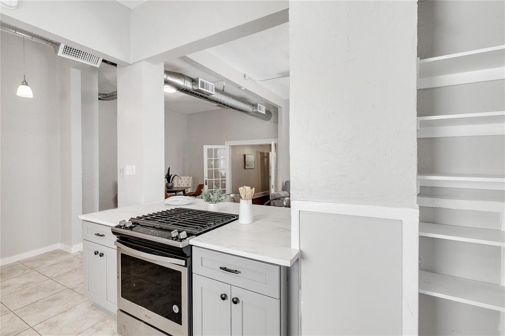 4630 Junius St, Dallas, TX 75246 photo