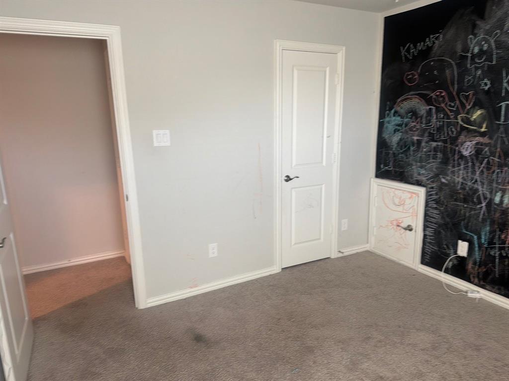 2403 Rocky Mountain Dr, Royse City, TX 75189 photo