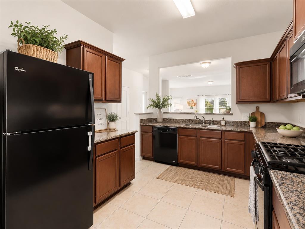 2112 Foxglove Ct, Forney, TX 75126 photo