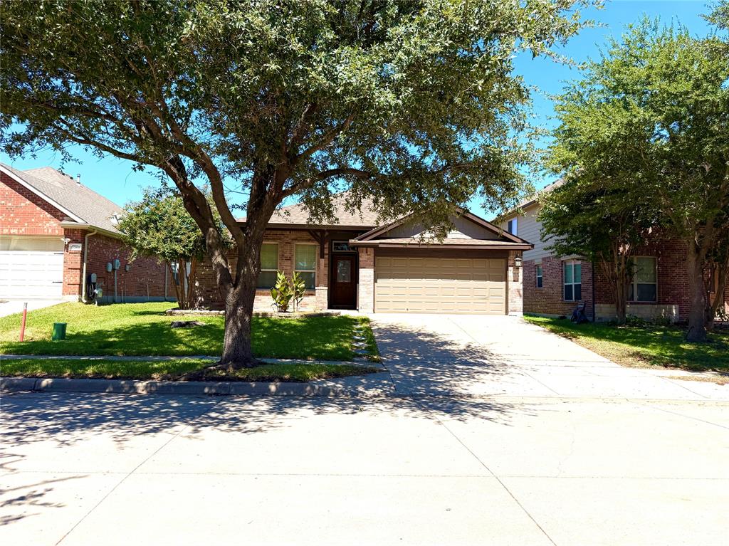 10356 Bradshaw Dr, Fort Worth, TX 76108 photo