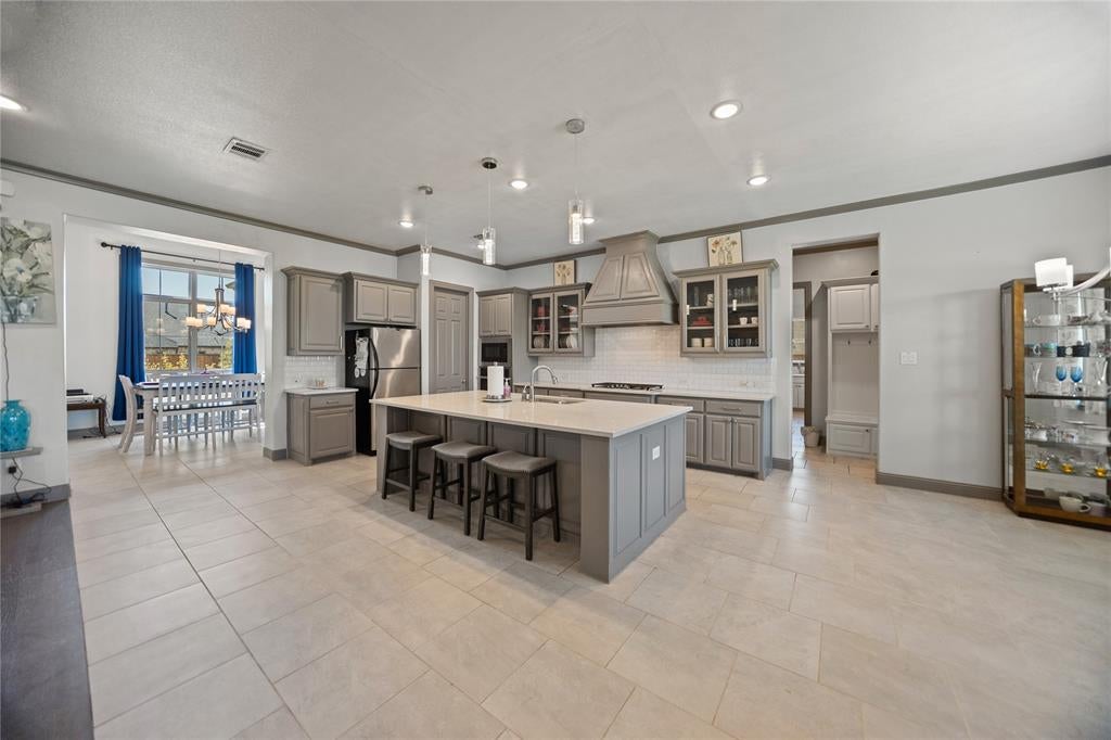 204 Townsend Dr, Haslet, TX 76052