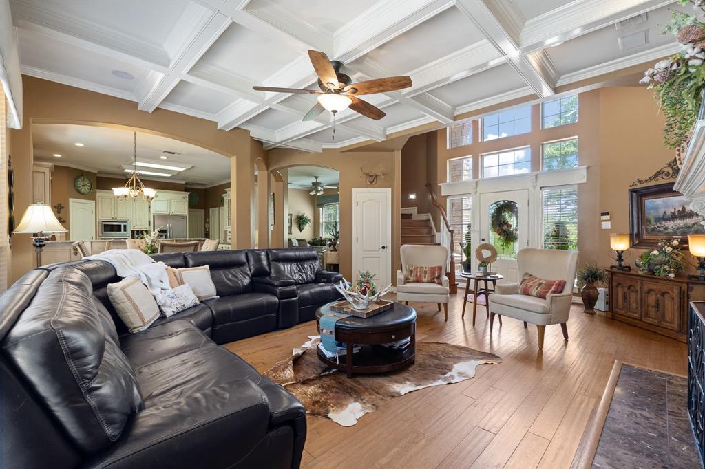 2829 Donnybrook Dr, Burleson, TX 76028 photo