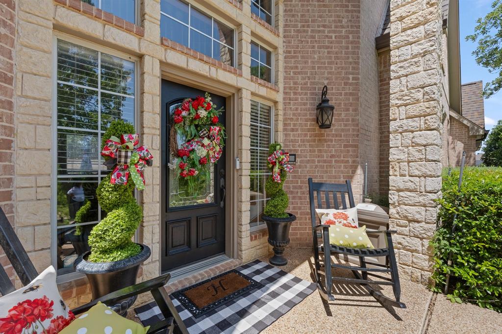 2829 Donnybrook Dr, Burleson, TX 76028 photo