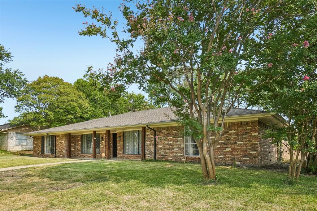 2305 Merrimac Dr, Plano, TX 75075