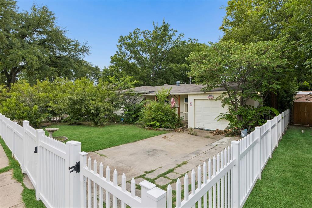 4330 Wabash Ave, Fort Worth, TX 76133 photo