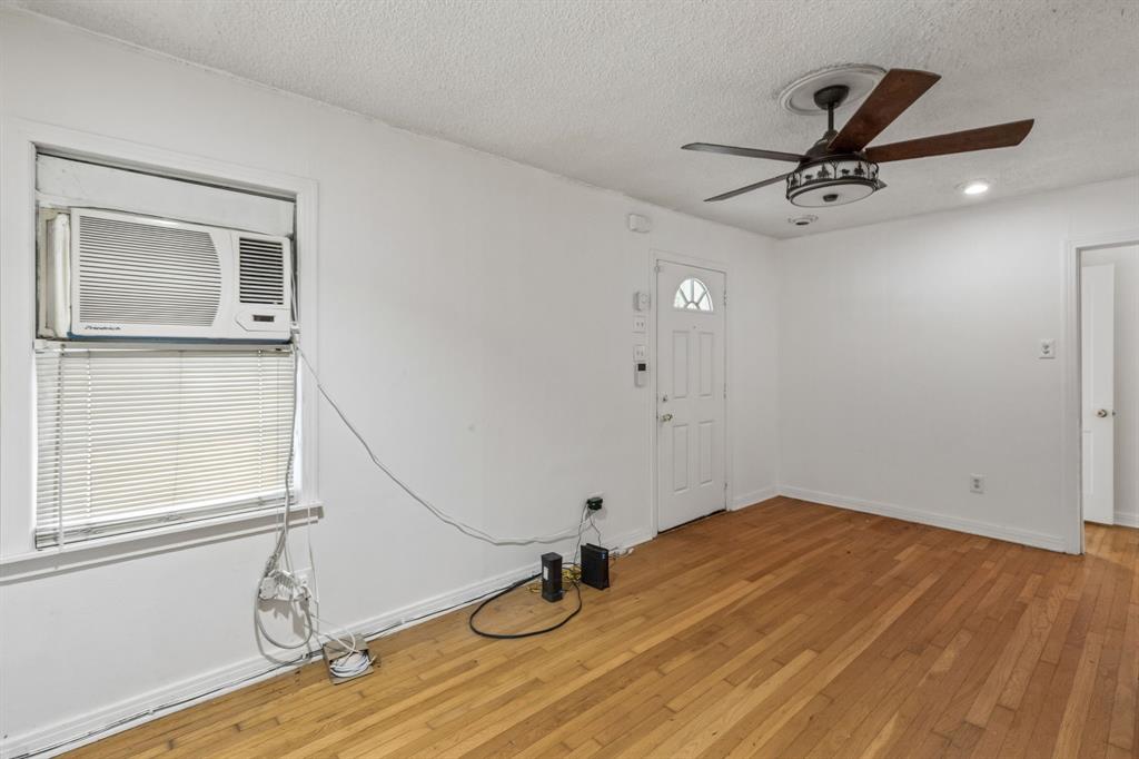 4330 Wabash Ave, Fort Worth, TX 76133 photo