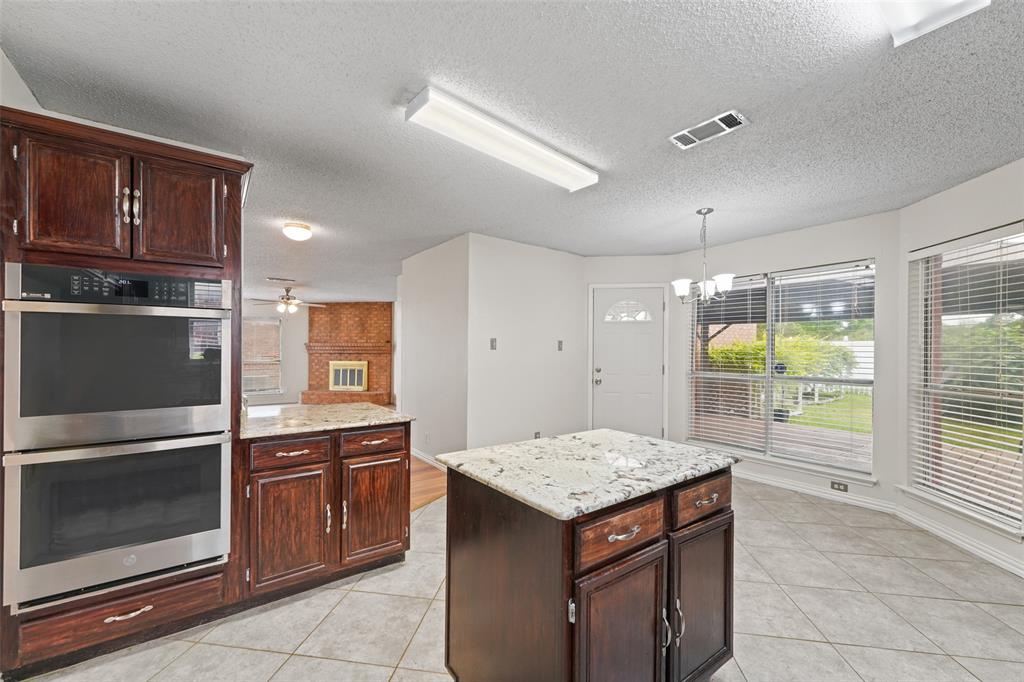 1521 Curtis Ln, Cedar Hill, TX 75104 photo