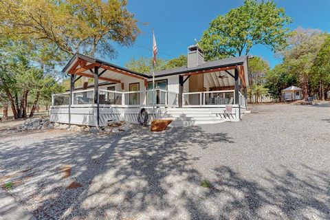 Single Family Residence in Pottsboro TX 152 Homesite Road.jpg
