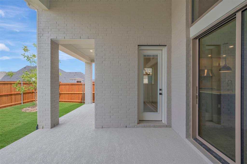 2829 Genuine Risk Ct, Celina, TX 75009 photo
