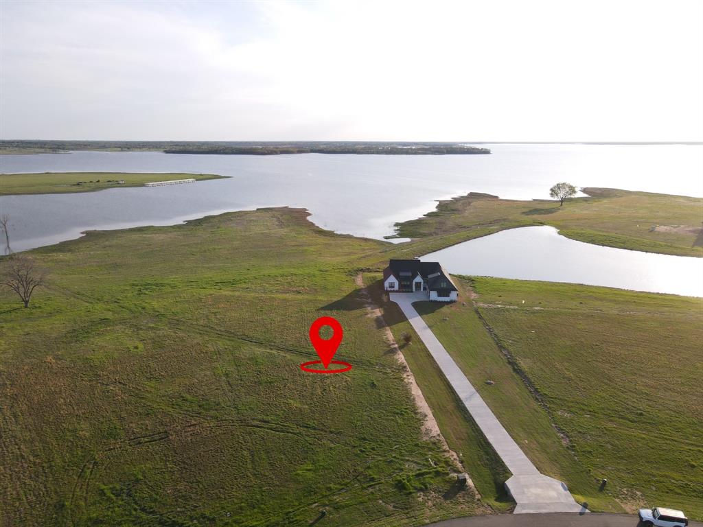 405 Sailview Ct, Honey Grove, TX 75446 photo