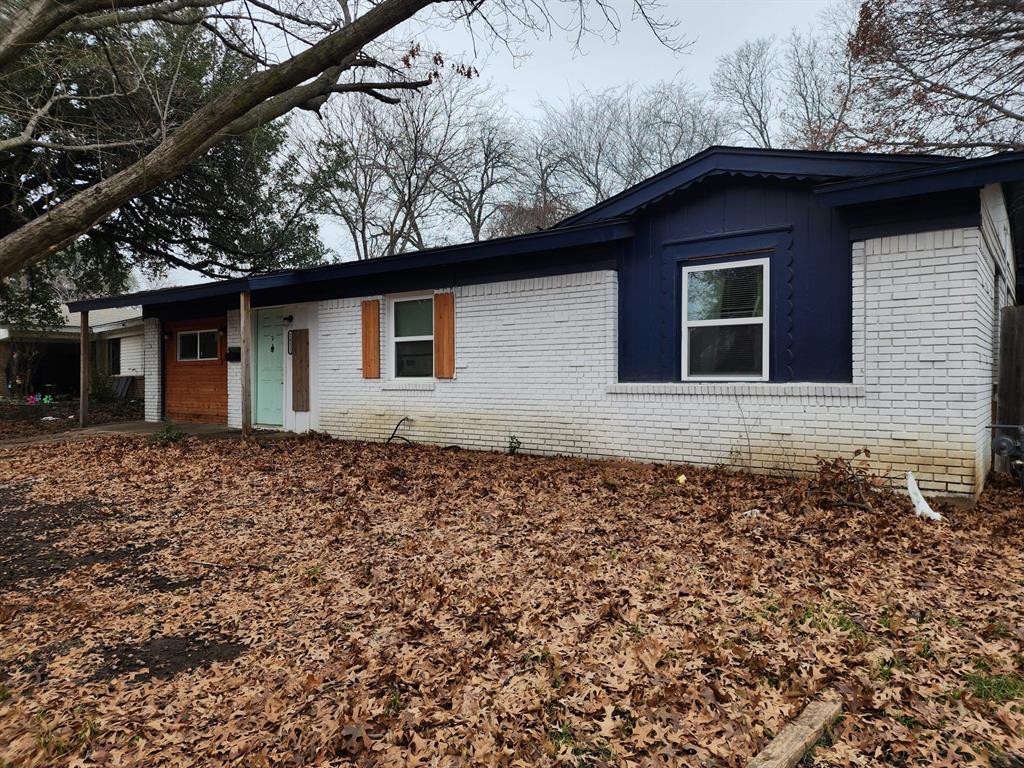 1811 Kent Dr, Arlington, TX 76010 photo