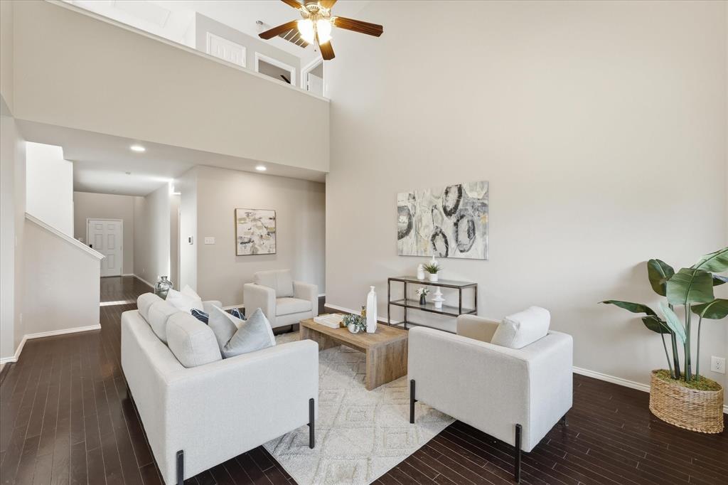 517 High Desert Dr, Fort Worth, TX 76131 photo