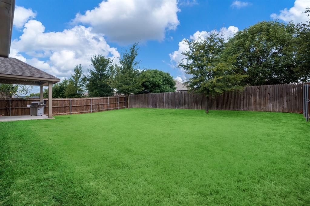 329 Strait Ln, Waxahachie, TX 75165 photo