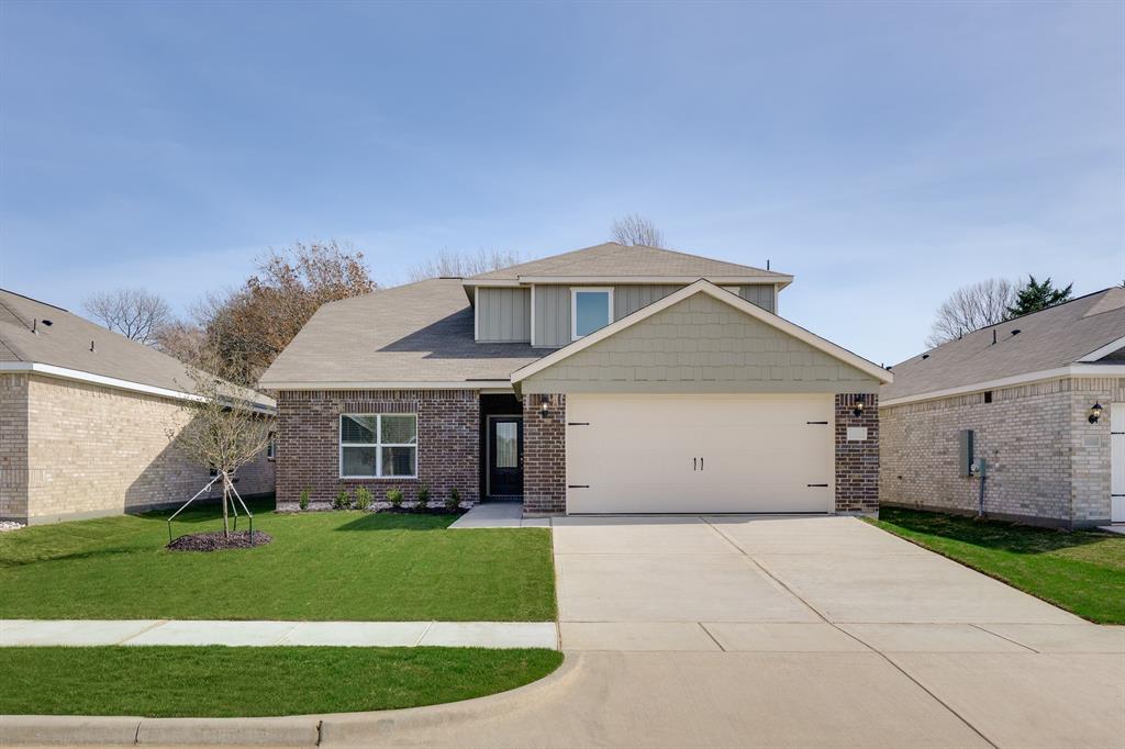 1706 Paul Dr, Seagoville, TX 75159