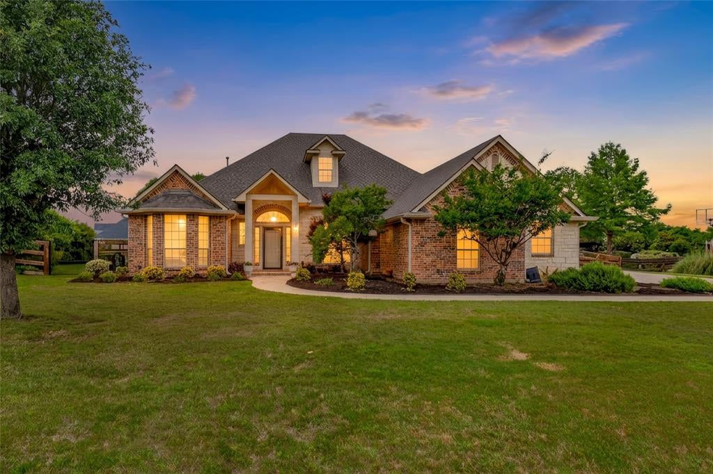 2304 Chipping Campden Rd, Denton, TX 76226