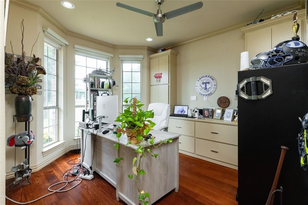 2304 Chipping Campden Rd, Denton, TX 76226 photo