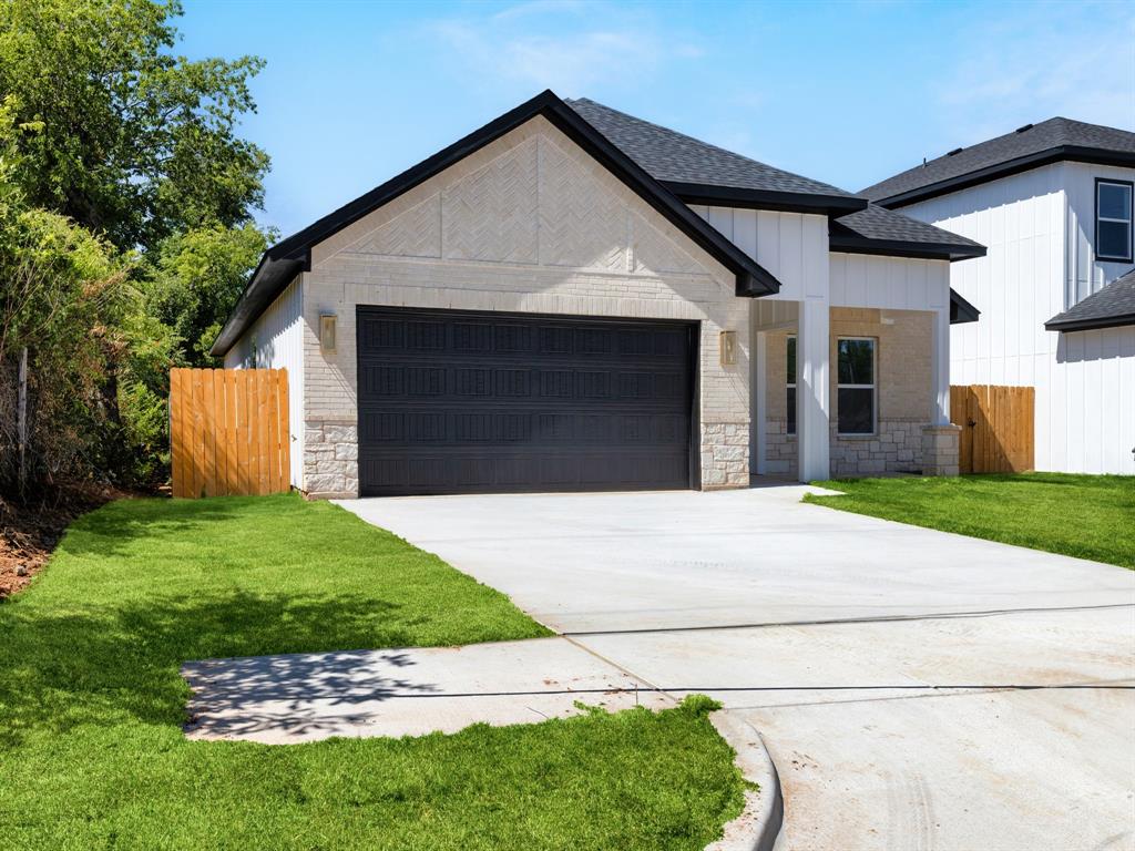 4233 Avenue H, Fort Worth, TX 76105 photo