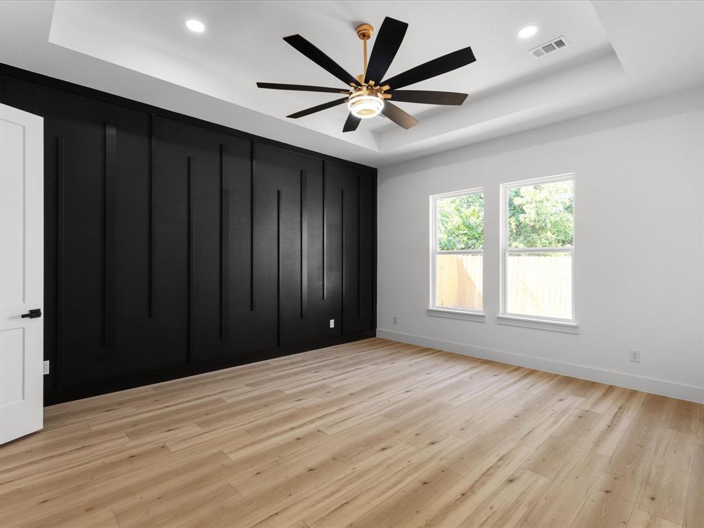 4233 Avenue H, Fort Worth, TX 76105 photo