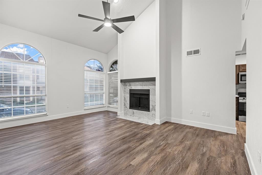 13207 Woodbend Ln, Dallas, TX 75243 photo