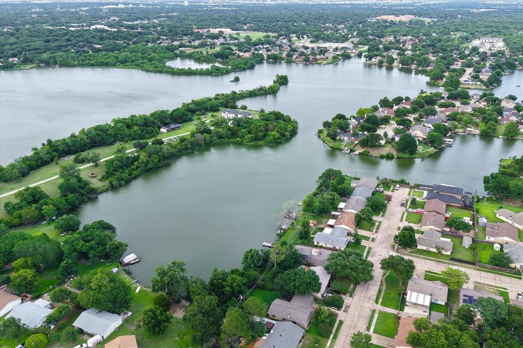 2001 Pebblebrook Trl, Irving, TX 75060 photo