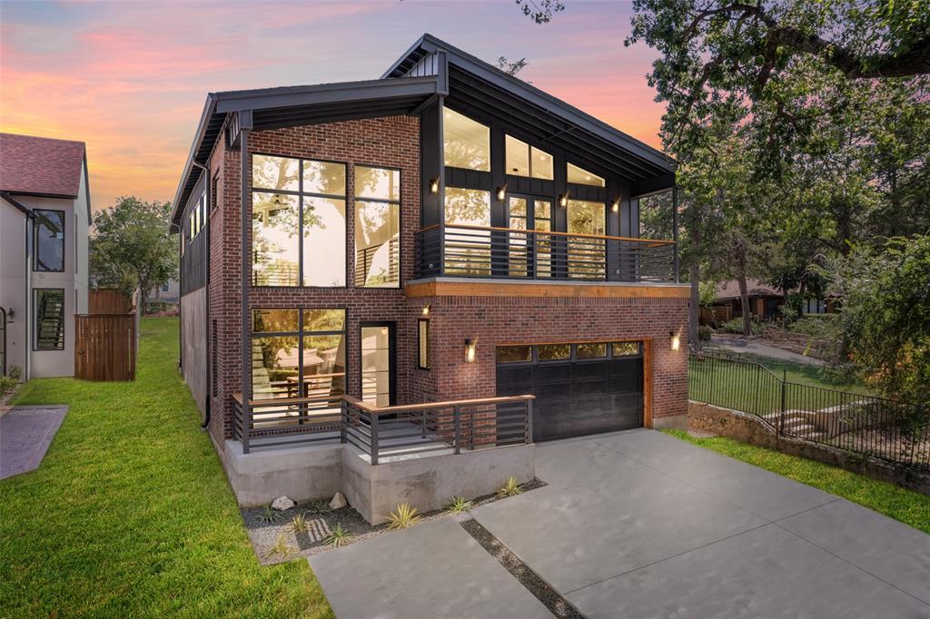 3110 Jefferson Blvd, Dallas, TX 75211