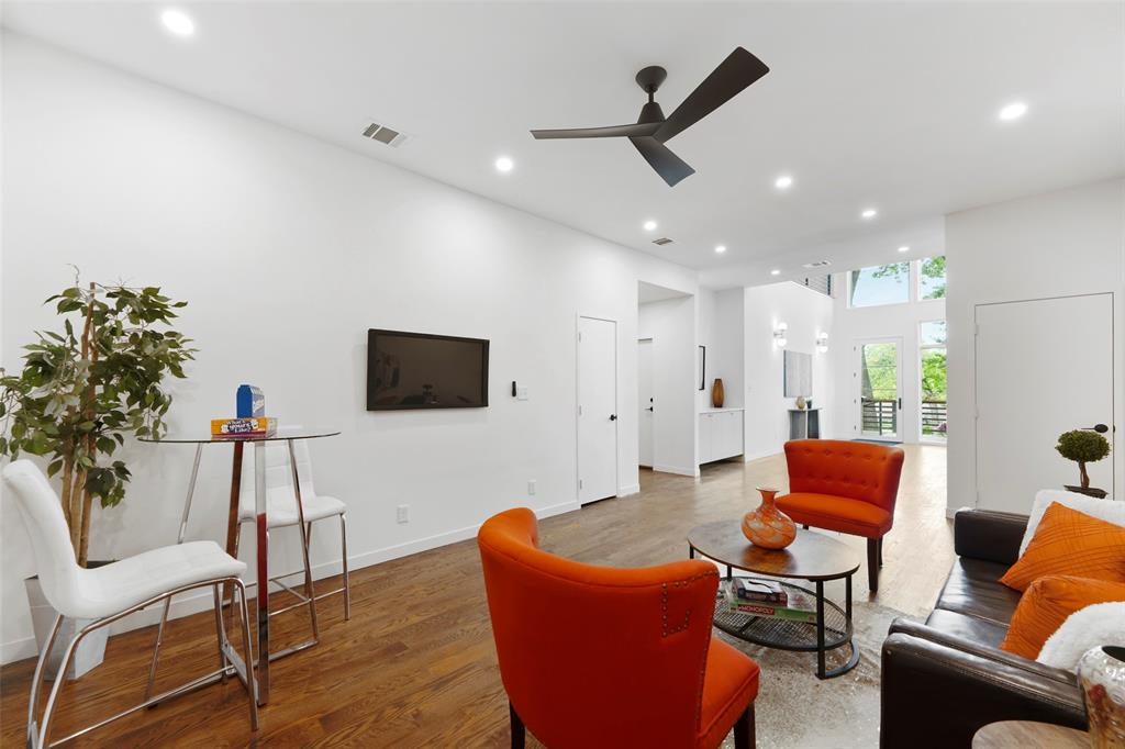 3110 W Jefferson Blvd, Dallas, TX 75211 photo