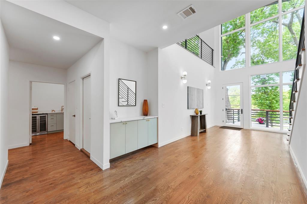 3110 W Jefferson Blvd, Dallas, TX 75211 photo