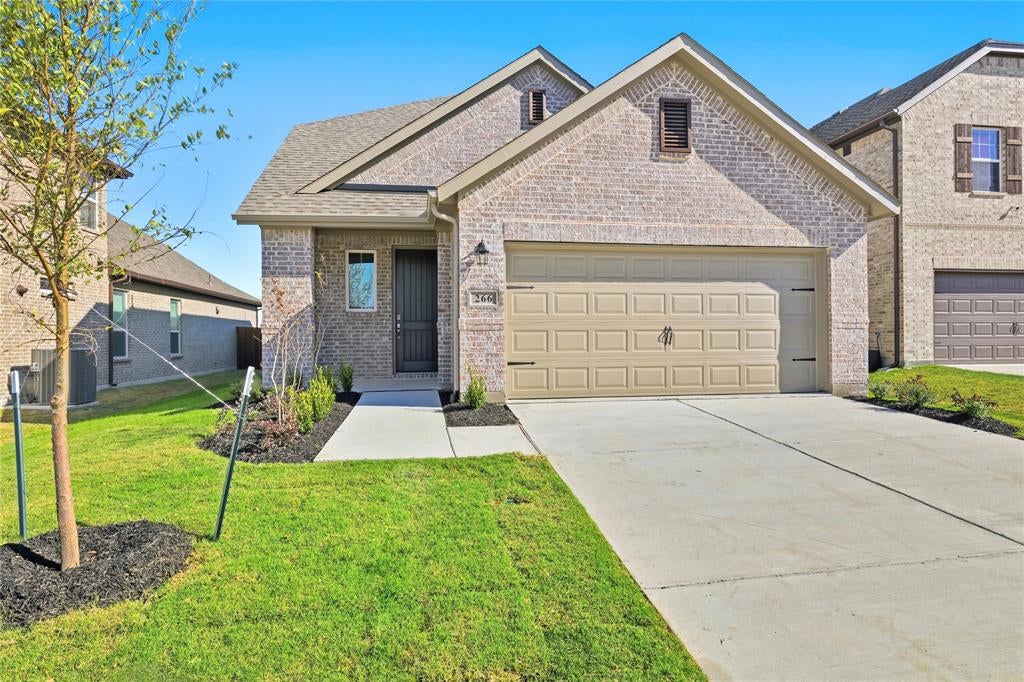 266 Little Bridge Dr, Lavon, TX 75166 photo