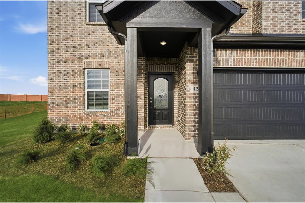 424 Bronco Dr, Waxahachie, TX 75165 photo