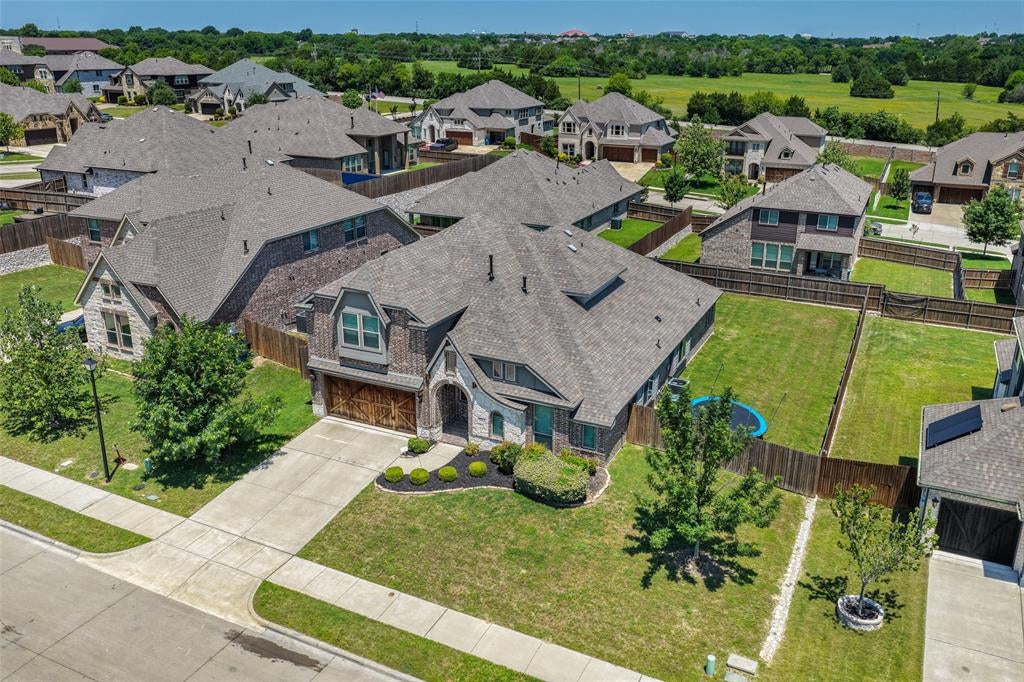 933 Vista Ln, Desoto, TX 75115 photo